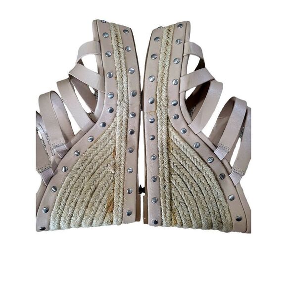 Charles David Strappy Wedge Sandal - Picture 4 of 7